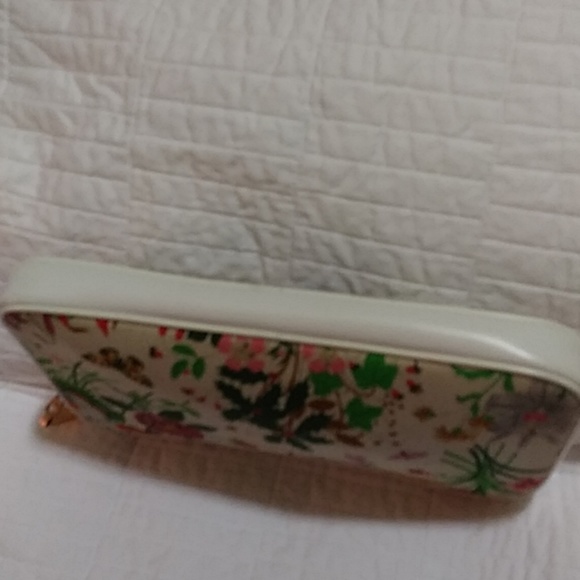 🔥GUCCI FLORA VINTAGE CLUTCH - Picture 4 of 7